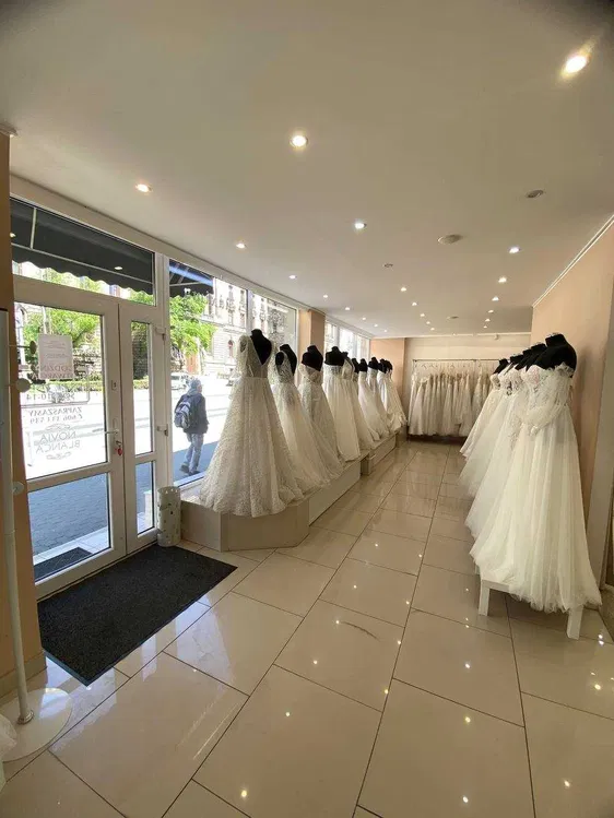 Sprzedaż salonu sukien ślubnych w centrum Wrocławia