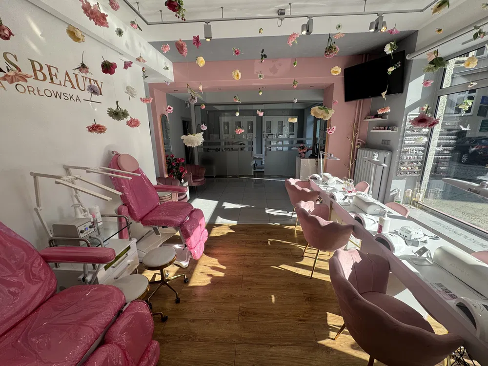 Odstąpię w pełni wyposażony salon kosmetyczny w centrum Katowic