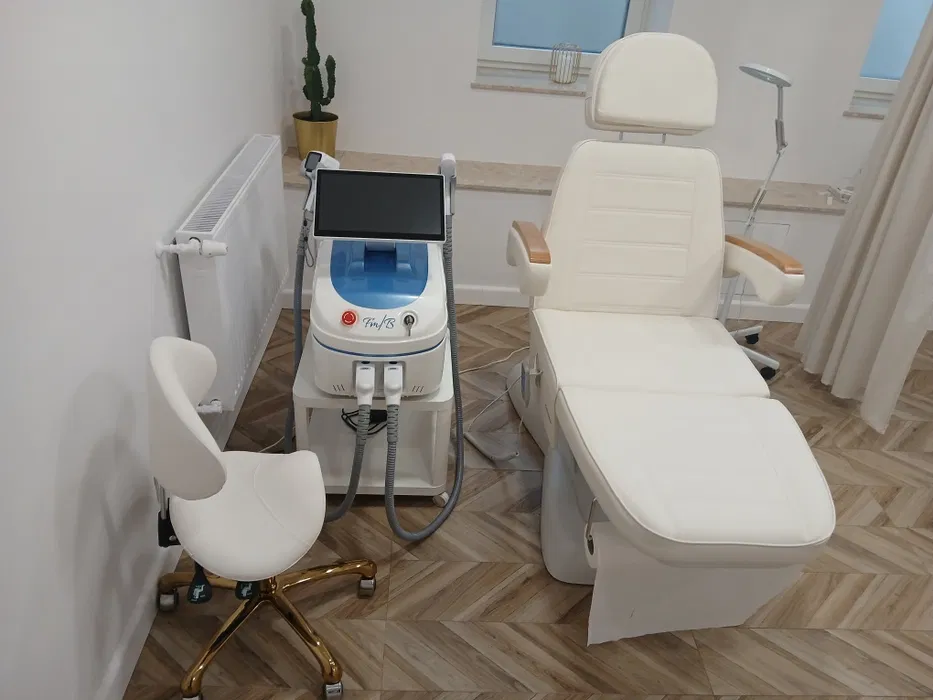 Gabinet kosmetyczny i depilacji laserowej na sprzedaż w Poznaniu