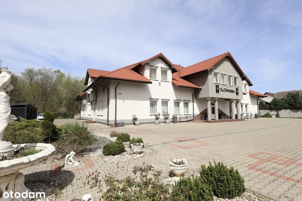 Na sprzedaż obiekt gastronomiczno-hotelarski w Brzezinach k. Kalisza